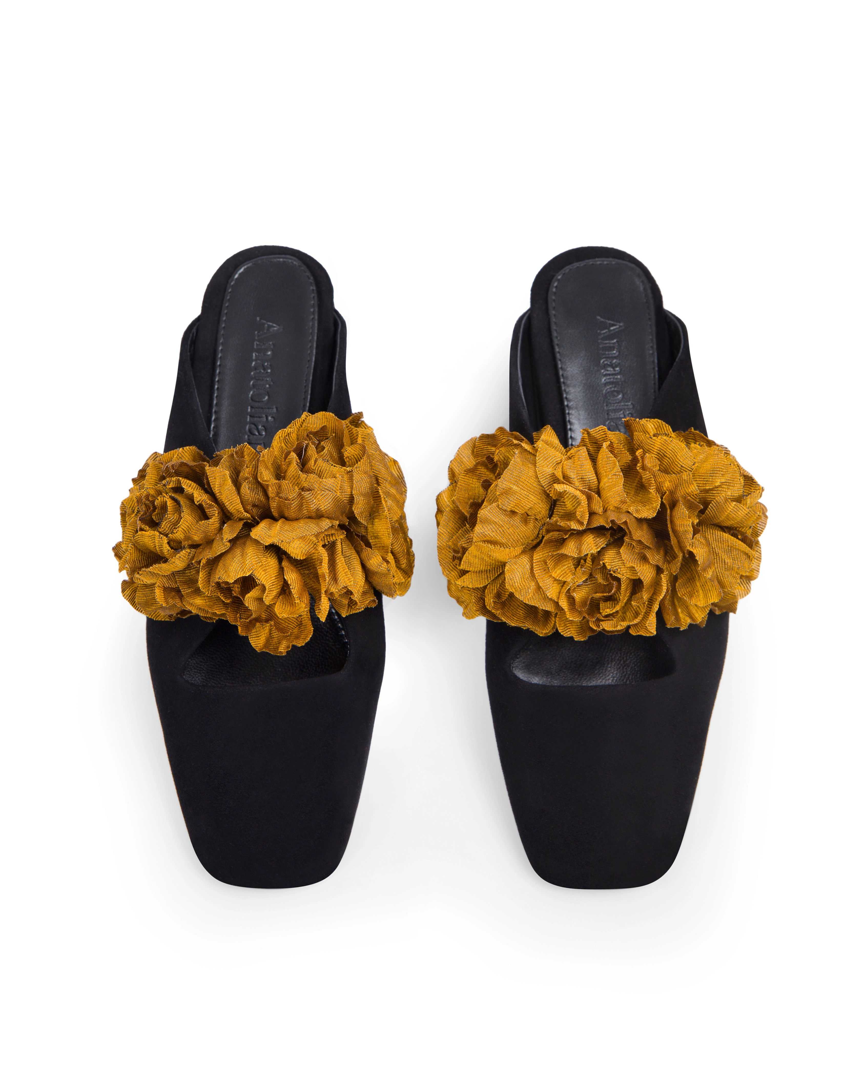 LOVELACE NOIR